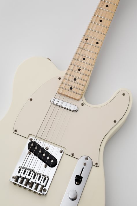 Fender Telecaster White, Telecaster Guitar Aesthetic, White Telecaster, Guitar Pedal Board, Piano Songs For Beginners, Telecaster Thinline, Computers Tablets And Accessories, Guitar Obsession, Telecaster Guitar