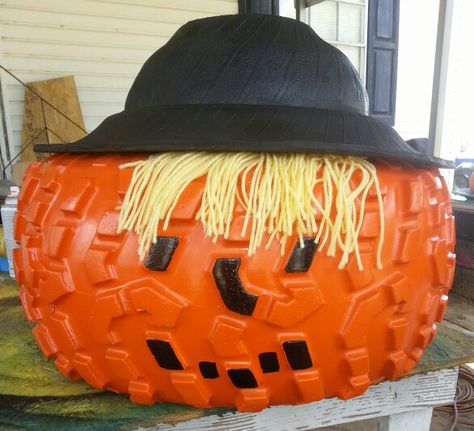 Tire pumpkin Pumpkin Made Out Of Tires, Fall Tire Decor, Small Tire Projects, Tire Crafts Diy, Halloween Tire Decorations, Tire Pumpkins, Diy Tire Projects, Upcycle Tires, Tire Ideas