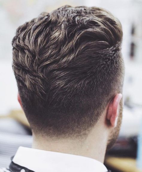 Mens Medium Length Hairstyles, Mens Hairstyles With Beard, Gents Hair Style, Tapered Hair, Tapered Haircut, Mens Hairstyles Thick Hair, Low Fade, Waves Curls, Men Haircut Styles