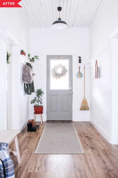 Credit: <a href="https://iekelroadhome.com/remove-entryway-closet-why-its-better-without-it/">Aly Heasman</a> Front Entry Closet, Front Entryway Ideas, Modern Farmhouse Apartment, Front Hall Closet, Modern Farmhouse Entryway, White Entryway, Beadboard Wainscoting, White Modern Farmhouse, Entryway Modern