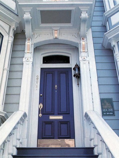 Indigo-Door-  This is one of my favorites.  This is Sherwin-Williams Indigo and I think it is such a gorgeous statement with this Victorian home.  http://sunlitspaces.com/2013/02/03/most-welcoming-colors-for-your-front-door/ Best Front Door Colors, Traditional Front Doors, Best Front Doors, Blue Front Door, Gray House, Front Door Paint Colors, Door Picture, Door Diy, Door Paint Colors