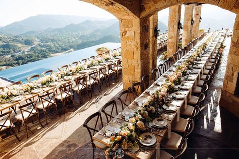 Wedding Venue Review: Malibu Rocky Oaks Estate Malibu Rocky Oaks Wedding, Malibu Rocky Oaks, California Wedding Venue, Southern California Wedding Venues, Plan A Wedding, Malibu Wedding, California Wedding Venues, Wedding Costs, Wedding Picture