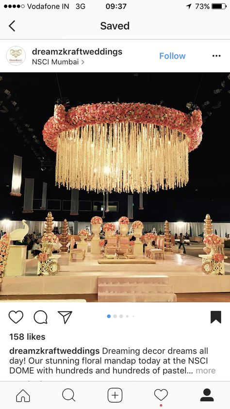 Floating Mandap, Wedding Decorations Garden, Chandeliers Wedding, Vidhi Mandap, تاج محل, Mandap Decoration, Wedding Ambiance, Wedding Ceiling, Wedding Hall Decorations