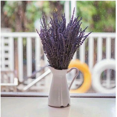 Dried Lavender Decor, Apartment Flowers, Lavender Decor, Faux Branches, Gift Photography, Dried Lavender Flowers, Gifts Photography, Event Room, Rustic Wedding Bouquet