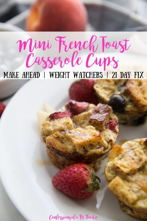 French toast is a favorite breakfast treat for many people, but it's not usually a very healthy option... until now! These mini French toast casserole cups are 21 Day Fix approved and only 1 WW Freestyle point per cup! Healthy French Toast Casserole | 21 Day Fix French Toast Casserole | Weight Watchers French Toast Casserole | Make Ahead Breakfasts | Healthy Meal Prep #21df #21dayfixrecipes #confessionsofafitfoodie Healthy French Toast Casserole, Weight Watchers French Toast, Mini French Toast, Make Ahead Breakfasts, Breakfasts Healthy, Healthy French Toast, 21 Day Fix Breakfast, 21 Day Fix Meal Plan, Weight Watchers Recipes Desserts