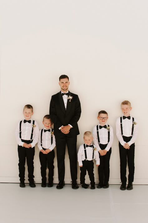 ring bearers in suspenders Ring Bearer Black Outfit, Black And White Ring Bearer Outfit, Ring Bearer Outfit Black, 2023 Wedding Trends, Tiktok Views, Kids Wedding Outfits, Junior Groomsmen, Bhldn Bridesmaid, Court Wedding