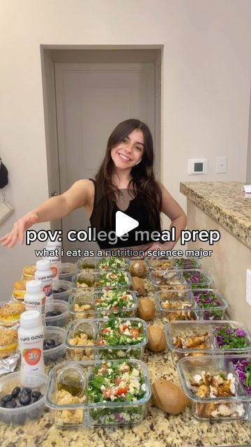 karen!! on Instagram: "weekly college meal prep👩‍🍳 all recipe vidoes are already up on my profile!! 🫶🏻 

#mealprep #collegemealprep  #easymeals #mealprepwithme #recipe #healthy #cheapmeals #mealsonabudget #healthyeating #mealinspo #mealprepideas #proteinmealprep #collegemeals  #dinnerideas #healthydinner #dinnermealprep #easydinnermealprep #collegemealprep #mealrpepwithme  #schoolunch #worklunch #schoollunchinspo #worklunchisnpo  #easylunch #healthylunches #coldlunchideas #coldlunchideas  #easybreakfast #easybreakfastidea #healthybreakfast  #proteinbreakfast" College Girl Meal Prep, Restaurant Meal Prep, Uni Meal Prep, College Student Meal Prep, Meal Prep For College Students, No Heat Meal Prep, Meal Prep College, Cold Meal Prep Lunches, Costco Meal Prep