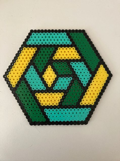 Fuse Bead Patterns Hexagon, Hexagon Perler Bead Patterns, Perler Bead Crafts, Hexagon Canvas, Perler Beads Ideas, Beads Perler, Hamma Beads Ideas, Panel 3d, Hamma Beads