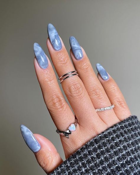 Water Color Nails, Long Press On Nails, Nagel Tips, Marble Nails, Chrome Nails, Nail Accessories, Gold Nails, Nail Polish Colors, Blue Nails