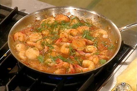 Get Rachael Ray's Venetian Shrimp and Scallops Recipe from Food Network Shrimp And Scallops Recipe, Bejing Beef, Sleeve Bariatric, Bariatric Dinner, Pureed Recipes, Shrimp And Scallop Recipes, Beef Pares, Whole30 Beef, Szechuan Beef