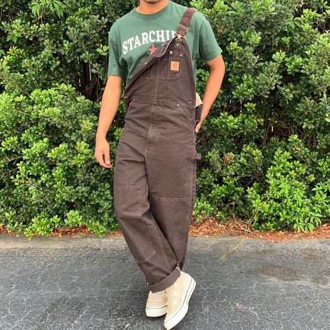 Baggy Overalls Outfit Men, Brown Overalls Outfits Men, Men’s Overalls, Men’s Overalls Outfit, Men Overalls Outfits, Mens Overalls Outfits, Carhartt Overalls Outfit, Overalls Outfit Men, Granola Boy