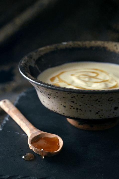 Elder Scrolls – Honey Pudding – The Inn at the Crossroads Honey Pudding, Skyrim Food, Hobbit Food, Viking Food, Medieval Recipes, Geek Food, The Elder Scrolls, Honey Recipes, In This House