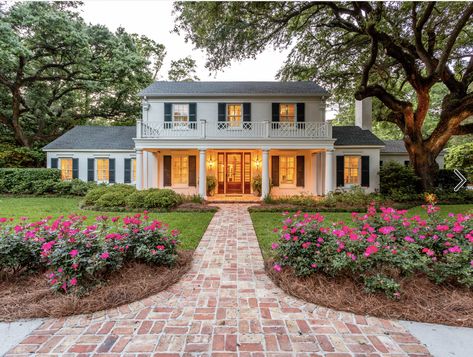 Sidewalk To Front Door Landscaping, Walkway To Front Door, Front Door Landscaping, Front Door Images, Front Yard Walkway, Brick Pathway, Brick Siding, Front Facade, Walkway Landscaping