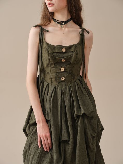 Corset Layering, Elegant Dresses Evening, Witchy Outfits, Rococo Dress, Party Dress Elegant, Cottagecore Outfits, Linen Layers, Fairy Clothes, Green Witch