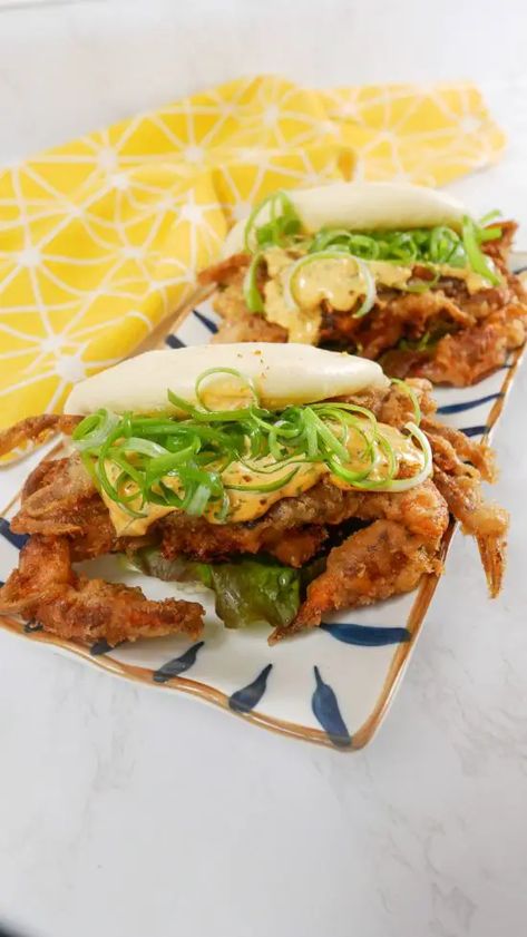 Tempura Soft Shell Crab Bao Bun - Jecca Chantilly Soft Shell Crab Bao Buns, Soft Shell Crab Recipe, Crab Recipe, Crab Dishes, Tempura Batter, Soft Shell Crab, Bao Buns, Crab Recipes, Bun Recipe