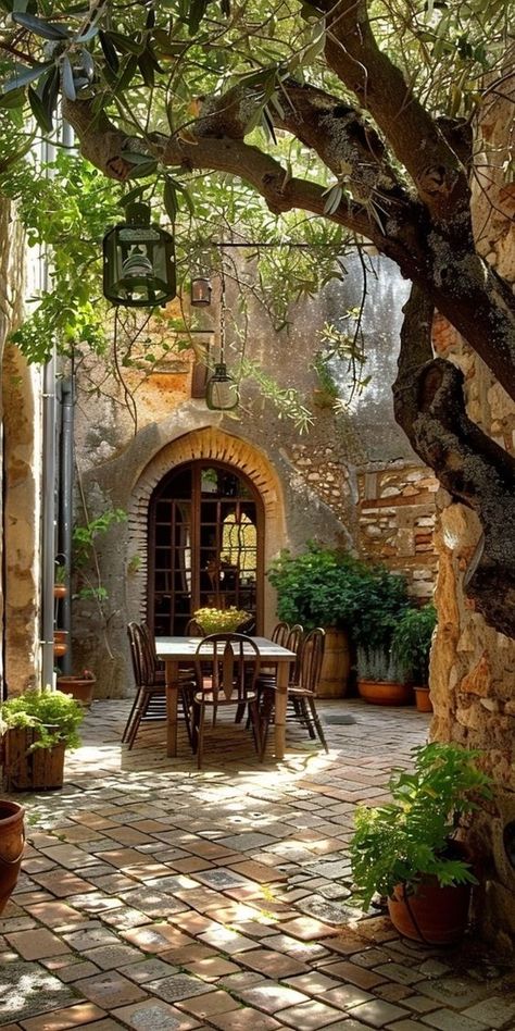 Girlie Apartment, Apartment Girly, Magical Cottage, Apartment Simple, Backyard Gazebo, Rustic Italian, Italian Garden, Future Apartment, Santa Lucia