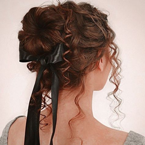 Ribbon Hair Tie, Royal Hairstyles, Victorian Hairstyles, Tie Hair, Rope Braid, 짧은 머리, Fancy Hairstyles, Ribbon Hair, Hair Reference