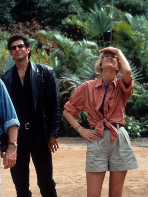 Jurassic Park Costume, Jurassic Park Party, Jurassic Park 1993, Couple Costume, Laura Dern, Jurassic Park World, Fashion Story, 80s Fashion, Jurassic World