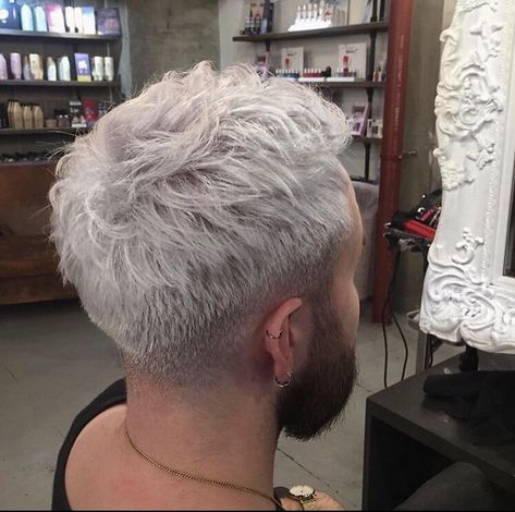 Men's bright silver hair with fade at Live True London Vauxhall, learn more about this trend at https://www.livetruelondon.com/silver-hair-colour-trend-london/ Silver Buzzcut Men, Mens Silver Hair Dyed, Silver Hair Men Dyed, Mens Silver Hair, Silver Hair Men, White Hair Men, Bleached Hair Men, Silver Hair Dye, Thick Locs