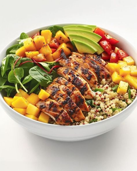 Diabetic Friendly Desserts | Mango & Grilled Chicken Power Bowl | Facebook Chicken Mango Bowl, Chicken Power Bowl, Power Bowl, Power Bowls, Mango Salsa, Poke Bowl, Grilled Chicken, Healthy Living, Healthy Food