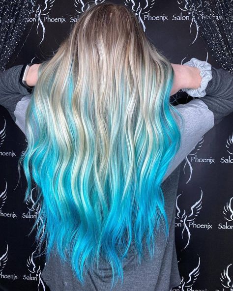 Gorgeous turquoise dip dye by @hallieatsalonphoenix 💎 Use Cyan Sky to re-create this look #lunartides #cyansky #turquoisehair Teal And Platinum Hair, Blonde Balayage With Blue Highlights, Turquoise Hair Color Ideas, Turquoise Tips Hair, Turquoise And Blonde Hair, Dip Dye Blonde Hair, Blonde And Blue Hair Ombre, Torquise Hair, Blonde With Blue Underneath