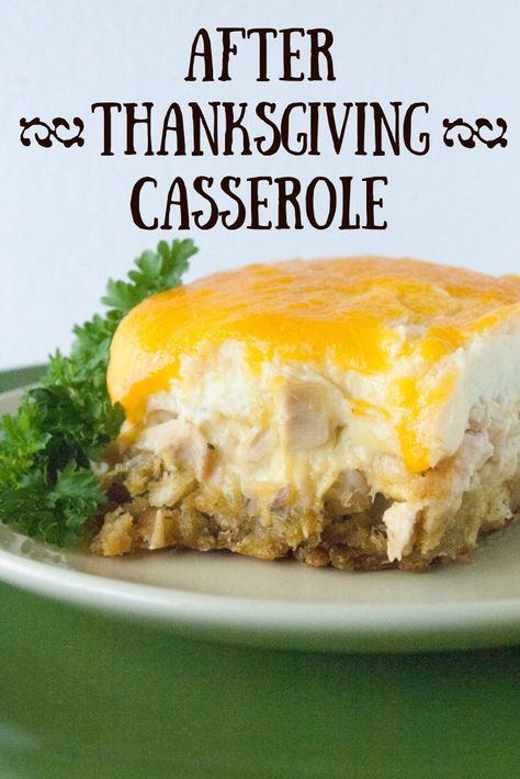 Thanksgiving Leftover Casserole, Christmas Main Dishes, Thanksgiving Casserole, Leftover Thanksgiving, Turkey Leftovers, Thanksgiving Food Sides, Thanksgiving Leftover Recipes, Dinner Thanksgiving, Yummy Fall Recipes