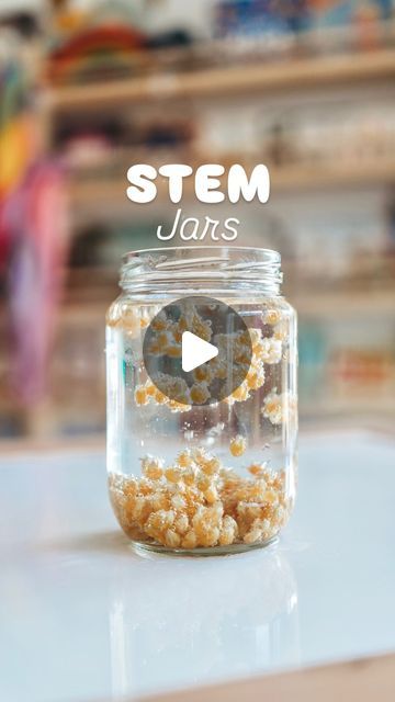 learning through play, playroom inspo, play ideas on Instagram: "Science Week is coming up (on the 10th) so what better time for some easy-peasy STEM-in-a-Jar activities! 

Dancing Kernals you just need water, baking soda, vinegar, Kernals. Mix together and watch them jump around! When the vinegar and baking soda are combined, they create a gas (carbon dioxide) which causes bubbles and pushes the corn to the surface. They then sink and it happens over and over! 

The DIY lava lamps you need oil, water, acrylic paint and seltzer tablet. The reaction you see is similar in that the seltzer tablets causes bubbles to push the paint to the top which then sink again and create a lava lamp effect. 

Have you tried either of these? Give them a go, kids love them 😍

#scienceweek2024 #scienceweek #s Jar Activities, Steam Experiments, Stem Activities Preschool, Vinegar And Baking Soda, Science Week, Preschool Science Activities, Steam Science, Baking Soda Vinegar, Preschool Teachers