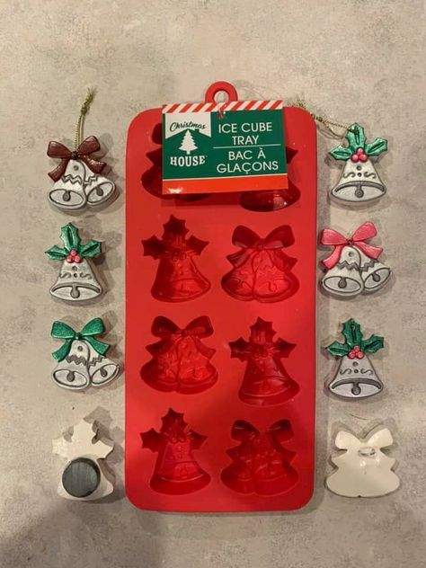 Plaster Of Paris Ornaments, Diy Plaster Of Paris, Salt Clay, Plaster Diy, Paris Crafts, Diy Plaster, Plaster Crafts, Plaster Of Paris, Bell Ornaments