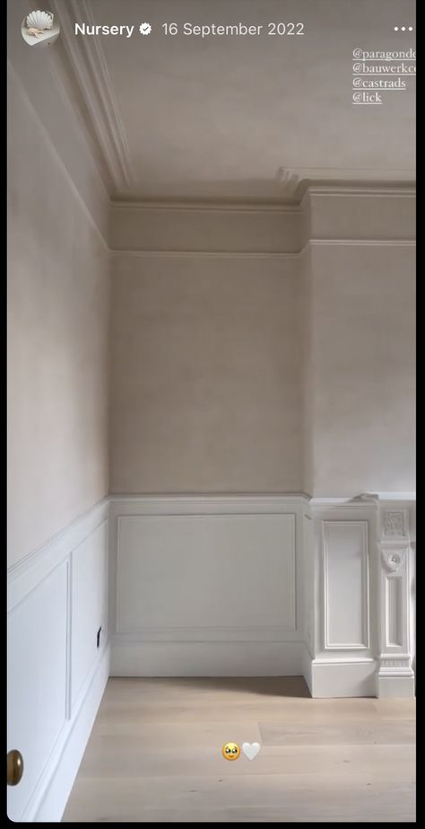 Limewash Paneling, Limewash Wainscoting, Limewash And Paneling, Paint Transition On Same Wall, 2 Tone Walls, Limewash Bedroom, Panelled Ceiling, Smart Living Room, Limewash Walls