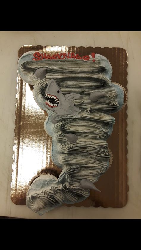 Shark Week Cupcake Ideas, Sharknado Cake, Sharknado Party, Decorating Desserts, Pull Apart Cupcake Cake, Sheet Cake Designs, Pull Apart Cake, Cake Pulls, Pull Apart Cupcakes