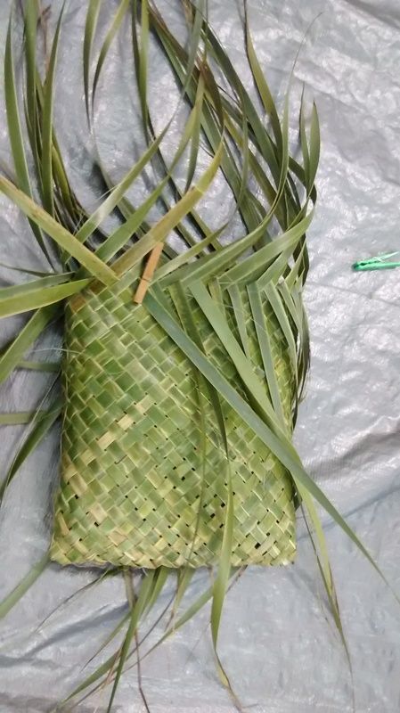 Flax Kete Weaving Notes (Article) -  Natural living, food forest gardening in New Zealand  | Blockhill Weaving With Flowers, Raranga Patterns, Weaving Leaves, Harakeke Weaving, Forest Gardening, Flax Bag, Palm Weaving, Food Forest Garden, Leather Collar Necklace