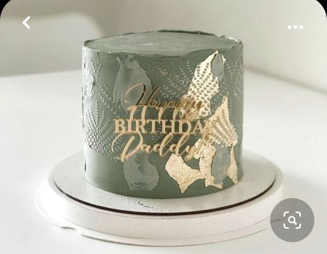 Green And Gold Cake Birthday For Men, Green Cake For Men, Green And Gold Birthday Cake, Green Birthday Cakes, Watercolor Wedding Cake, Single Tier Cake, 80 Birthday Cake, Chocolate Cake Designs, Gold Birthday Cake