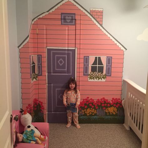 Outside of playhouse mural Playhouse Mural, Sidewalk Mural, Painting Murals On Walls, Under Stairs Playhouse, Kids Murals, Outside Playhouse, Garden Playhouse, Daycare Decor, Indoor Playhouse