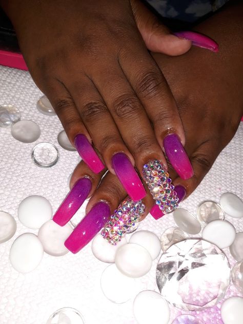 Pink&Purple Ombre acrylic with full 2 fingers full of ab Crystals Pink And Purple Ombre Acrylic Nails, Purple Ombre Acrylic Nails, Ombré Square Nails, Pink Purple Ombre Nails, Purple Ombré Nails, Purple Ombre Nails, Ombre Acrylic, Pink Purple Ombre, 2 Fingers