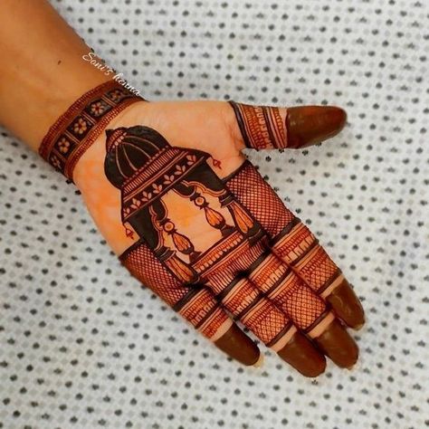 Mehendi Palm, Mehendi Design For Wedding, Friend Captions, Cake Pic, Trending In 2023, 2023 Weddings, Palm Mehndi, Palm Mehndi Design, Bridal Mehandi