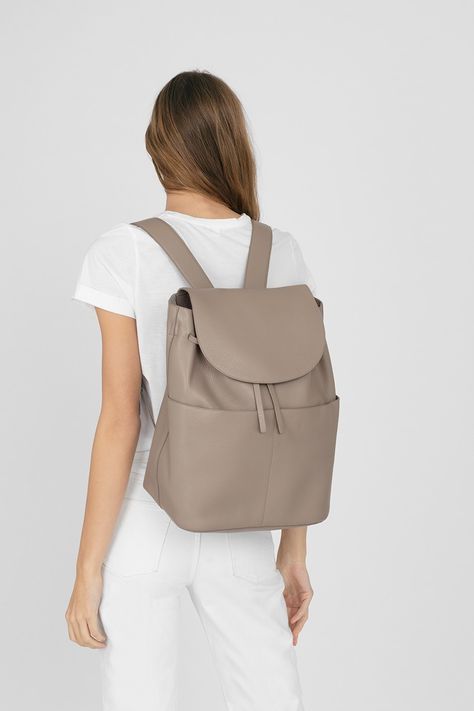 Leather Templates, Cuyana Bag, Hang Bags, Work Essentials, Leather Backpacks, Longchamp Le Pliage Backpack, Hanging Bag, Feminine Aesthetic, Cool Backpacks