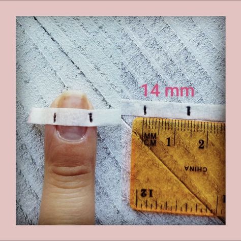 How To Measure Press On Nails Size, How To Measure Nails For Press On Nails, Press On Nail Sizing Chart, Measure Press On Nails, Press On Nails Packaging Ideas, Nails Packaging, Nails Business, Deluxe Nails, Best Press On Nails