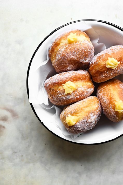 Donut Dough, Airy Interior, Drinks Pictures, Bakery Pastry, Cereal Milk, Filled Donuts, Homemade Donuts, Doughnut Recipe, Fried Dough