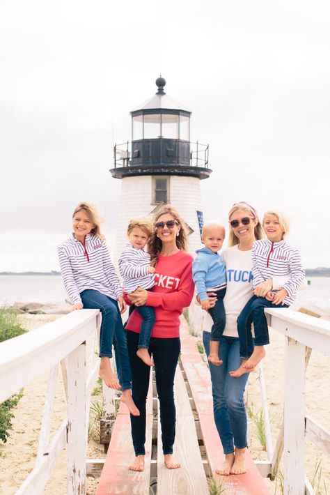 Nantucket Packing List, Nantucket Family, Preppy Family, Brant Point Lighthouse, Nantucket Cottage, Nantucket Island, Beach Family Photos, All In The Family, Vacation Pictures