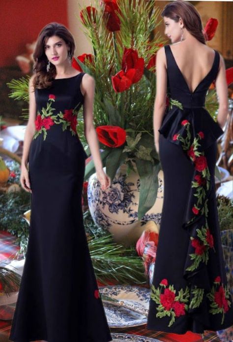 Mexican Evening Dress, Mexican Formal Dress, Mexican Wedding Dress Embroidered, Black Dress With Red Roses, Mexican Fancy Dress, Mexican Bridesmaid Dresses, Vestido Charro, Mexican Wedding Dress, Fiesta Dress