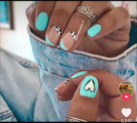 Gel Polish Nail Designs 2023, Square Style Nails, Country Chic Nails, Gel Nails Ideas Western, Boho Summer Nails Bohemian, Western Rodeo Nails, Western Nail Art Designs, Farm Nail Art, Country Style Nails Ideas