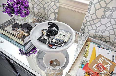 Save time with these drop zone organizing ideas. Be able to find things when you need them! Step-by-step process for setting up your own simple drop zone. Entry Way Table, I Heart Organizing, Mirror Side Table, Drop Zone, Clutter Organization, Organized Mom, Organized Chaos, Clearing Clutter, Entryway Organization