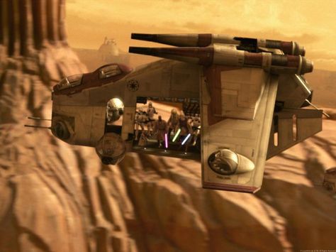 Republic Gunship Grand Army Of The Republic, Republic Gunship, Grand Army, Star Wars Canon, Capital Ship, Babylon 5, Galactic Republic, Clone Trooper, Clone Wars