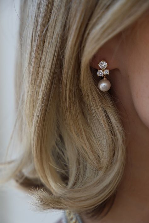 Bride earrings pearl