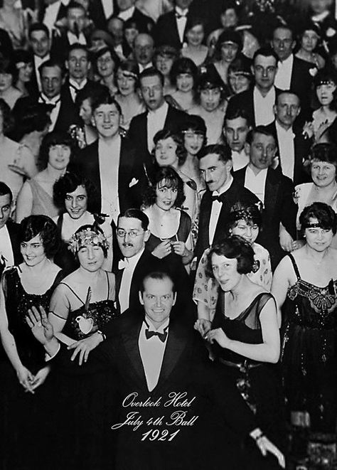 The Shining (1980) Film Vintage, Overlook Hotel, Bon Film, Slaap Lekker, Septième Art, Film Horror, I Love Cinema, Jack Nicholson, Stanley Kubrick