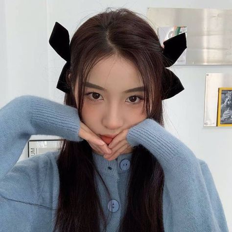 Korean Hairstyle Ideas, Baby Bangs Long Hair, Cute Bangs, Hairstyle Ideas Easy, Hair Styels, Bow Ponytail, Trendy Hairstyle, Easy Hairstyle, Bow Hair Clip