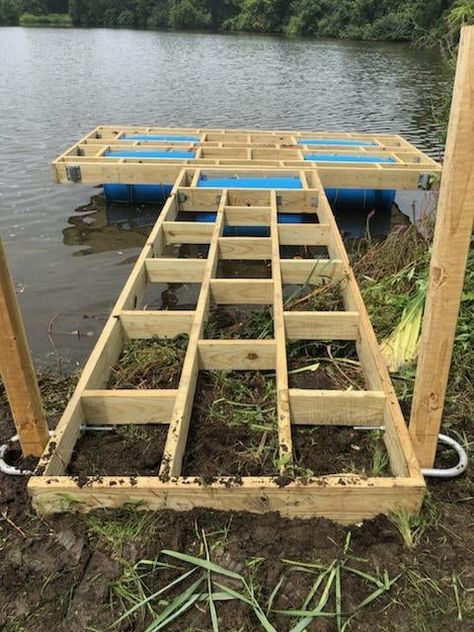 Floating Dock Plans, Diy Dock, Building A Dock, Farm Pond, Container Pool, Lake Dock, Floating Dock, Pond Landscaping, Ponds Backyard