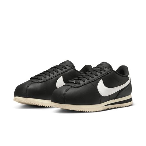 You spoke. We listened. Based on your feedback, we've revamped the original Cortez while maintaining the retro appeal you know and love. Now with a wider toe area and firmer side panels, you can comfortably wear them day in and day out. Plus, re-engineered leather helps prevent warping or creasing. Cortez fans—this one's for you. Benefits:Smooth leather ages to soft perfection.Foam midsole with iconic wedge insert provides lightweight cushioning.Herringbone outsole pattern pairs durable tractio… Nike Cortez 72, Nike Cortez Leather, Nike Noir, Nike Wedges, Nike Snkrs, Classic Cortez, Tenis Nike, Love Now, Latest Sneakers