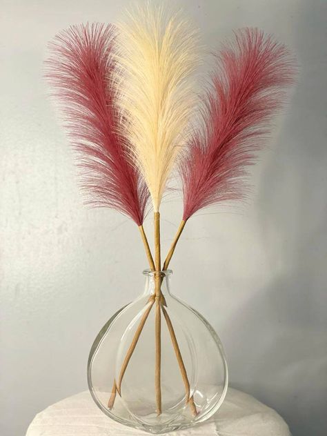 Palm Backdrop, Pampas Grass Arrangement, Budget Centerpieces, Dried Floral Decor, Valentines Day Flowers, Pampas Grass Vase, Faux Pampas, Branches Diy, Backdrop Decor