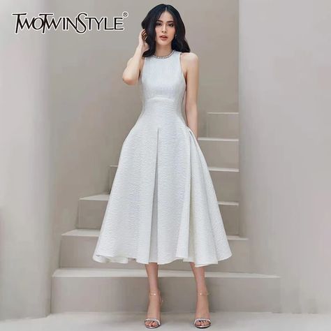 Twotwinstyle Elegant White Patchwork Diamonds Evening Long Dress Females Round Neck Sleeveless High Waist Dresses For Women 2021 - Dresses - AliExpress Evening Long Dress, Outfit Elegantes, Vestidos Retro, High Waist Dress, Reception Dress, Necklines For Dresses, Vestido Casual, White Midi Dress, Evening Dresses Long